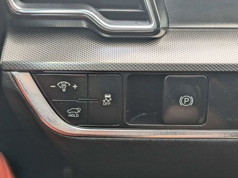 Certified 2024 Kia Sportage SX FWD image 33