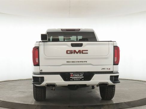 Used 2022 GMC Sierra 1500 AT4 w/ AT4 Premium Package image 11