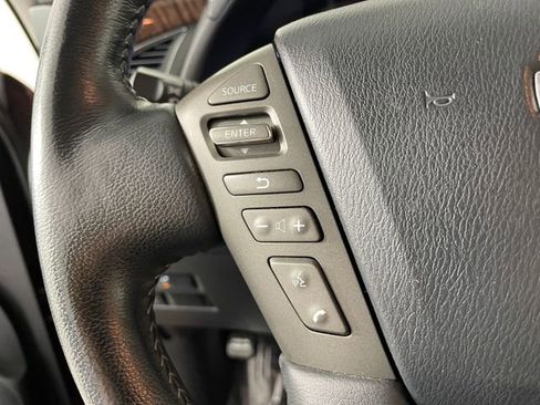 Used 2018 Nissan Armada Platinum w/ Captain Seat Package image 11