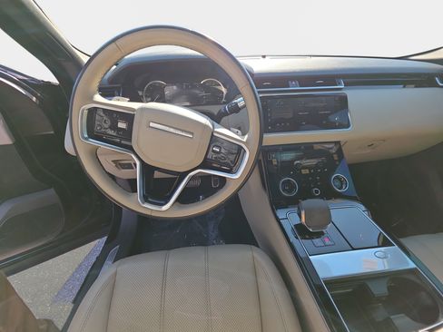 Used 2021 Land Rover Range Rover Velar R-Dynamic S AWD/4WD image 16