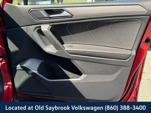 Certified 2022 Volkswagen Tiguan SE image 25