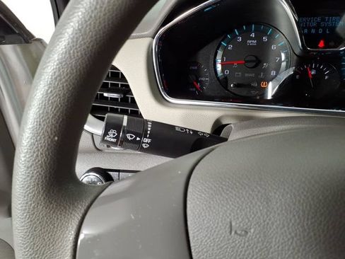 Used 2017 Chevrolet Traverse LS AWD/4WD image 19