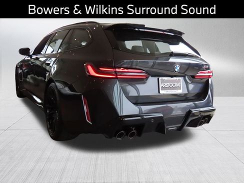 New 2026 BMW M5 Touring image 9