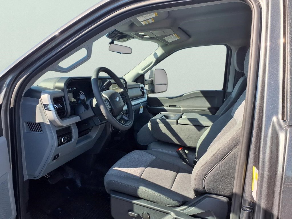New 2027 Ford F250 XLT w/ Camper Package AWD/4WD image 17