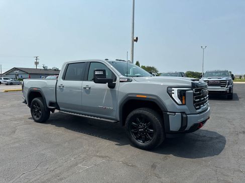 Certified 2024 GMC Sierra 2500 AT4 w/ AT4 Premium Plus Package AWD/4WD image 7