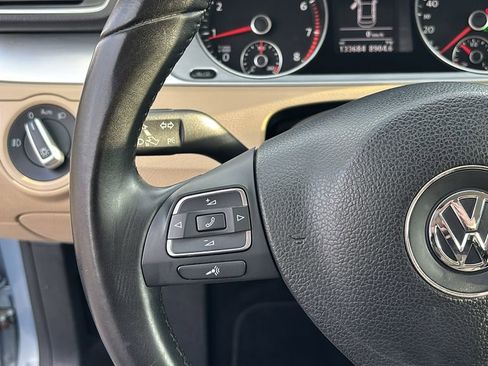 Used 2013 Volkswagen CC Sport image 17