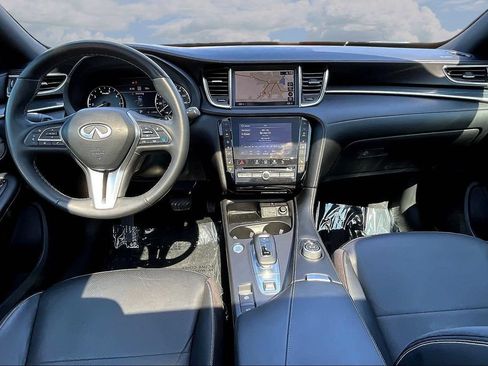 Used 2024 INFINITI QX50 Sport AWD/4WD image 9