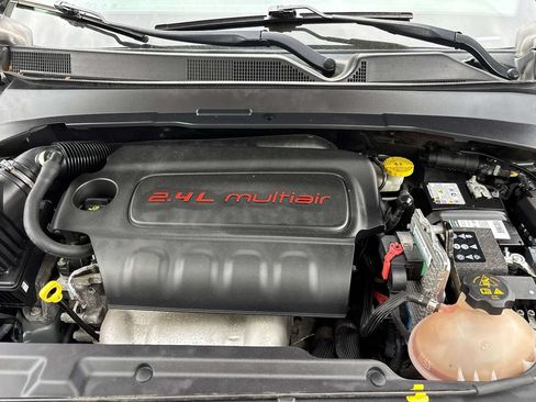 Used 2022 Jeep Compass Limited AWD/4WD image 10