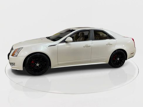 Used 2011 Cadillac CTS Premium image 11