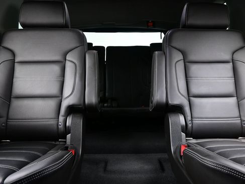 Used 2019 GMC Yukon Denali w/ Denali Ultimate Package AWD/4WD image 16
