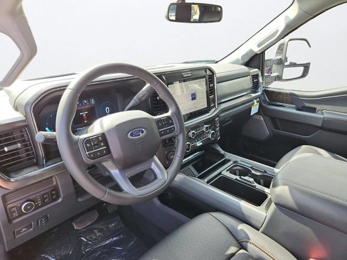 New 2026 Ford F250 Lariat w/ Black Appearance Package AWD/4WD image 11