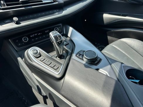 Used 2015 BMW i8 AWD/4WD image 25