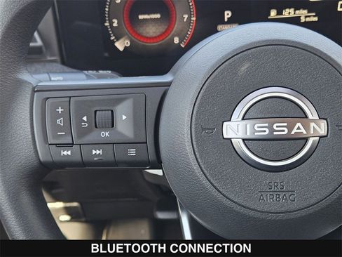 New 2026 Nissan Kicks SV image 25