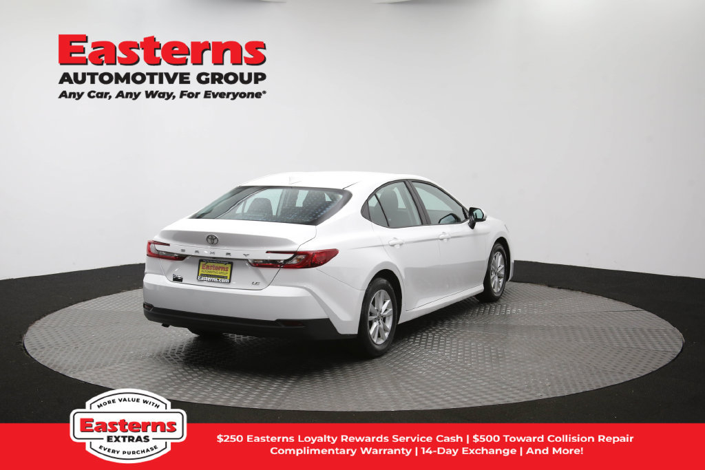 Used 2025 Toyota Camry LE FWD image 40