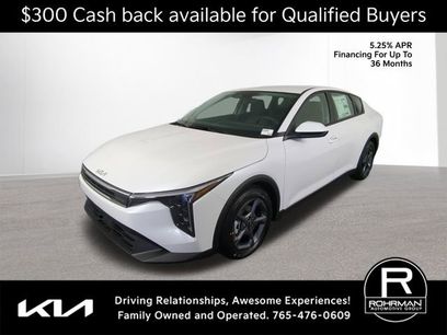 New 2025 Kia K4 LXS