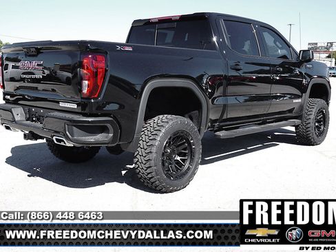New 2025 GMC Sierra 1500 Elevation w/ Elevation Premium Package image 7