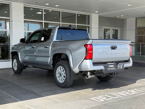 New 2026 Toyota Tacoma SR5 RWD image 9