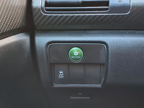 Used 2017 Honda Accord Sport image 29