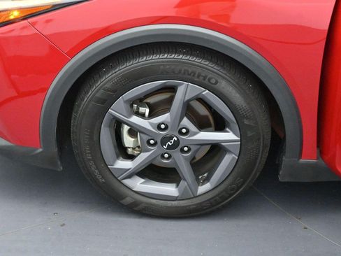 Used 2025 Kia K4 FWD image 29