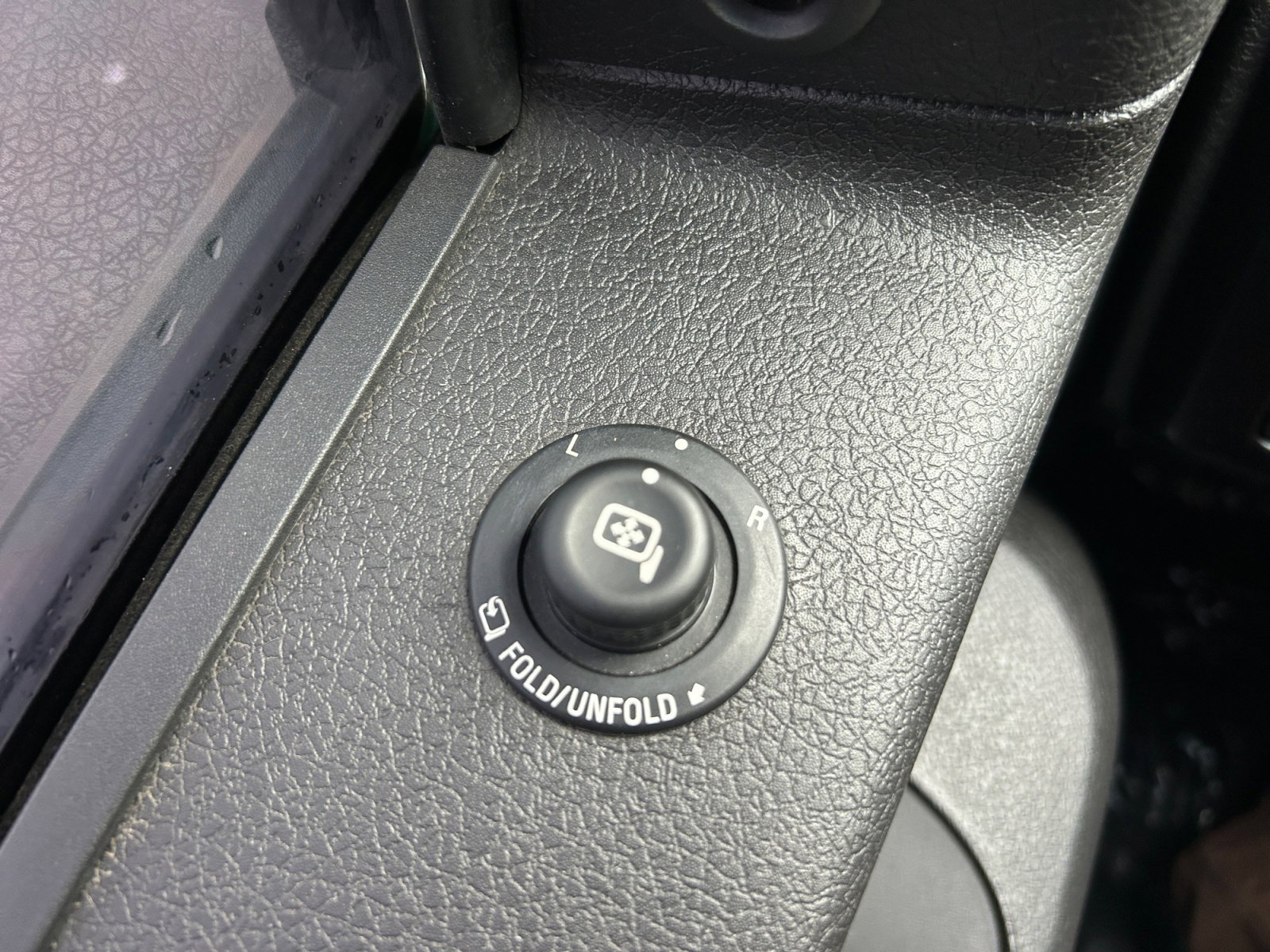 Used 2014 Ford F150 FX4 w/ Equipment Group 402A Luxury AWD/4WD image 30