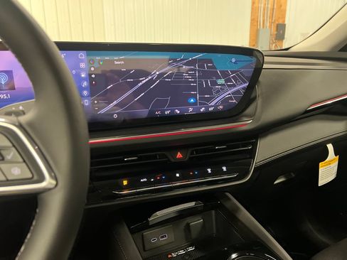 New 2026 Buick Envision Preferred AWD/4WD image 21