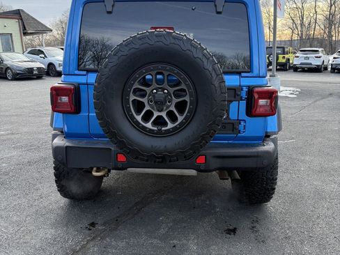 Used 2023 Jeep Wrangler Unlimited Rubicon 392 w/ Xtreme Recon 35" Tire Package image 7