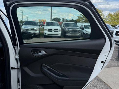 Used 2016 Ford Focus ST image 20