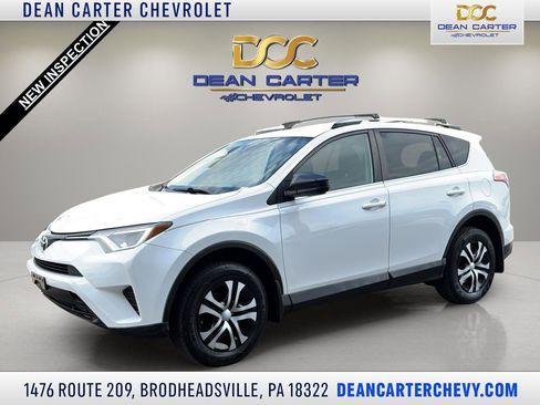 Used 2016 Toyota RAV4 LE AWD/4WD image 1