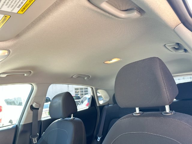 Used 2023 Hyundai Kona SEL FWD image 29