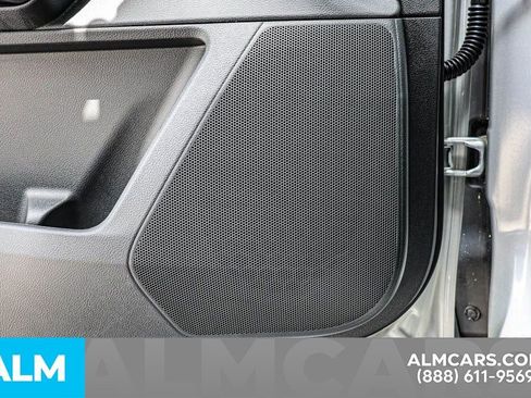 Used 2025 Nissan Pathfinder SV image 57