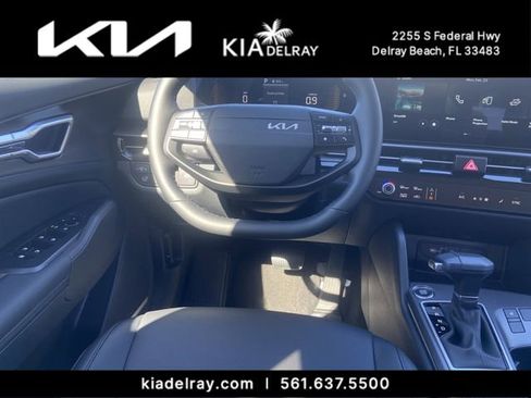 New 2026 Kia Sportage EX image 12