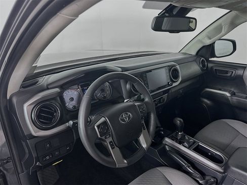 Used 2021 Toyota Tacoma SR5 image 29