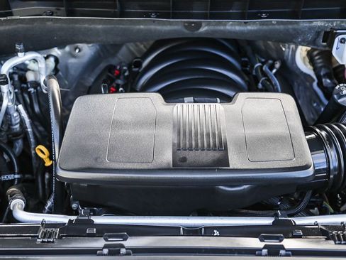 Used 2025 GMC Yukon XL Denali image 28