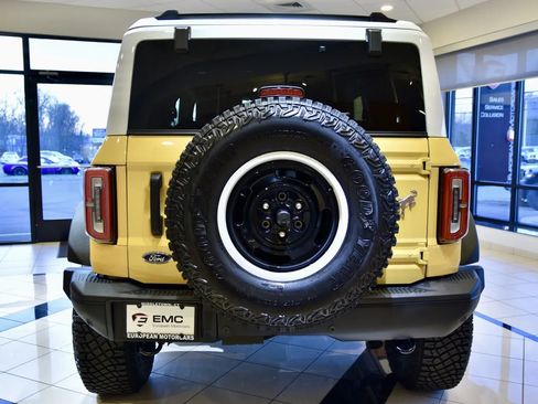 Used 2024 Ford Bronco Heritage Edition image 5