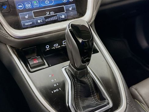 Used 2024 Subaru Outback Onyx Edition image 18