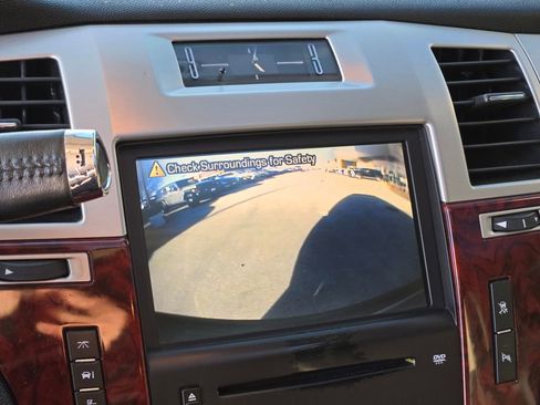 Used 2008 Cadillac Escalade AWD image 33