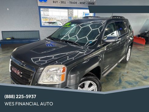 Used 2017 GMC Terrain SLE image 1