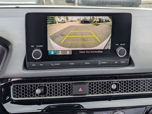 Used 2023 Honda Civic Sport image 12