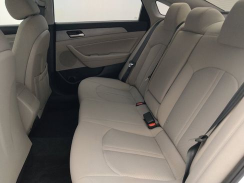 Used 2018 Hyundai Sonata SEL FWD image 18