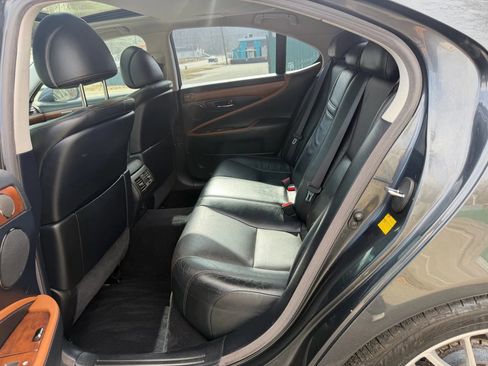 Used 2010 Lexus LS 460 image 23