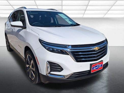 Used 2023 Chevrolet Equinox Premier image 1
