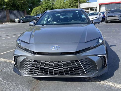New 2026 Toyota Camry SE image 8