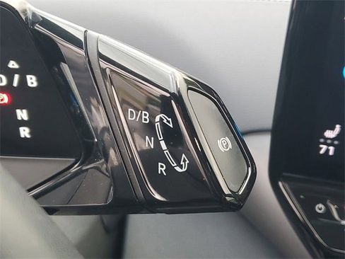 Certified 2023 Volkswagen ID.4 Pro S Plus image 29