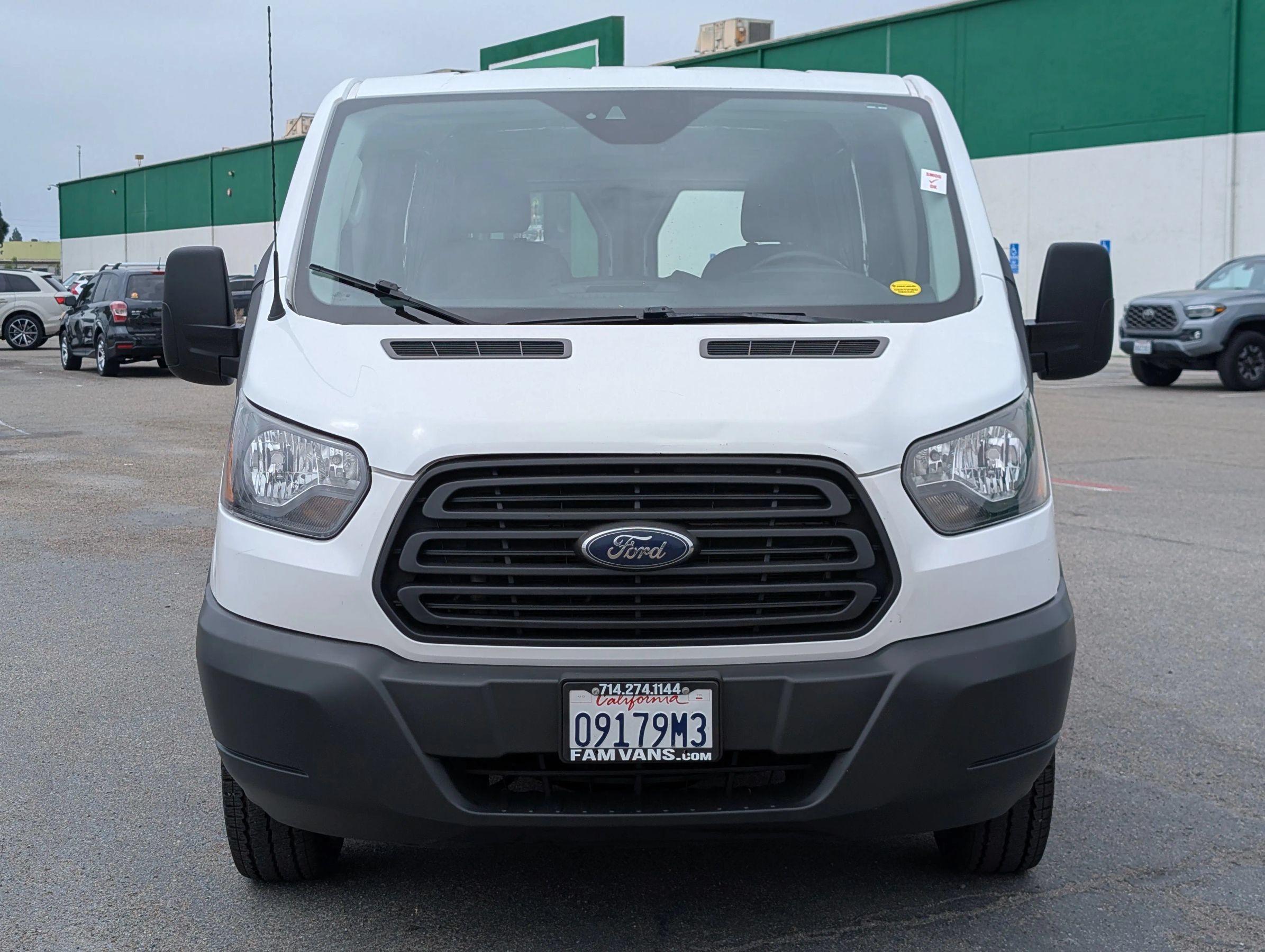 Used 2018 Ford Transit 150 148 Low Roof RWD image 2