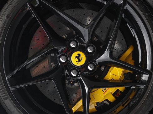 Certified 2022 Ferrari F8 Tributo image 14