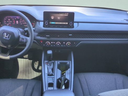 Used 2023 Honda Accord EX image 13