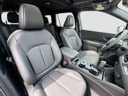 New 2026 Subaru Outback Limited AWD/4WD image 28