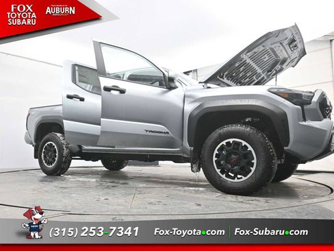 New 2025 Toyota Tacoma TRD Off-Road image 34