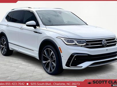 Used 2022 Volkswagen Tiguan SEL R-Line