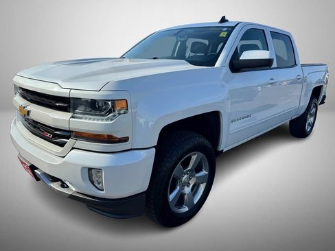 Used 2018 Chevrolet Silverado 1500 LT w/ All Star Edition AWD/4WD image 2